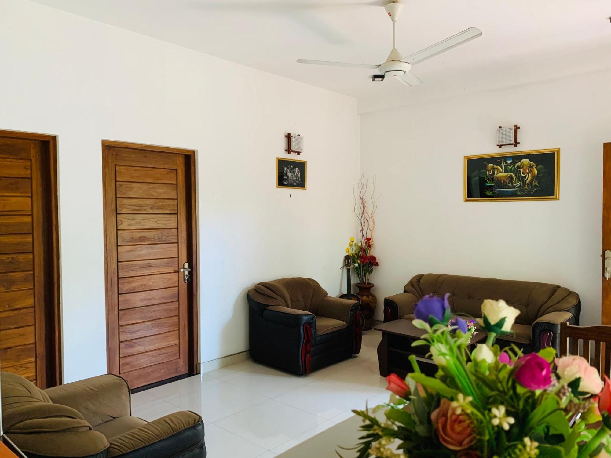 Summerland Residence Udawalawe Ngoại thất bức ảnh